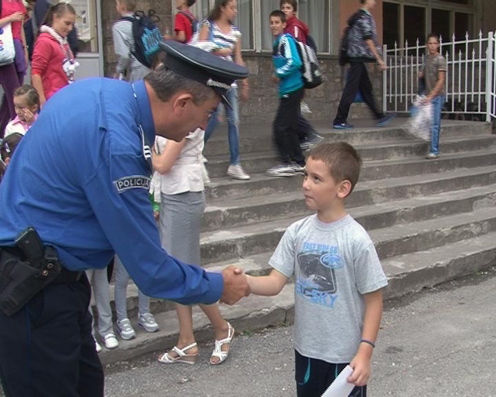prvaci i policija2