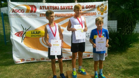 atletika-bar-juniori