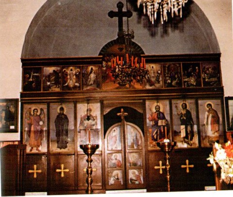 image025