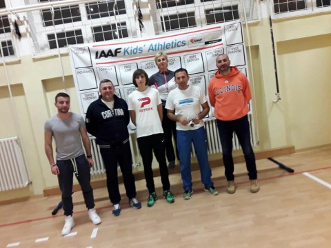 IMG-4d6136de4a14da6a00a09ca5038e9669-V