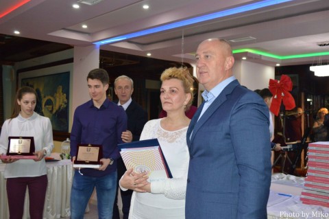 IMG-6e694228d85e3eed1babb695daac7f69-V