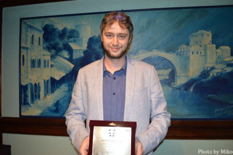 IMG-ed348116dedfea9754fa61d423aa5192-V