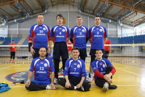 Turnir u sjedecoj odbojci 84