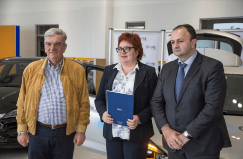 Screenshot-2018-3-22-Rekordan-broj-domaćinstava-koja-redovno-plaćaju-struju-CdM2