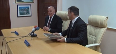 MIRKO ĐAČIĆ U RADNOJ POSJETI OPŠTINI PARAĆIN
