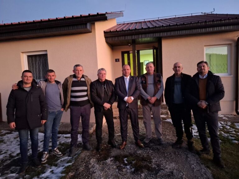 Predsjenik opštine Pljevlja dr Dario Vraneš prije nacrta budžeta obilazi svih 29 MZ