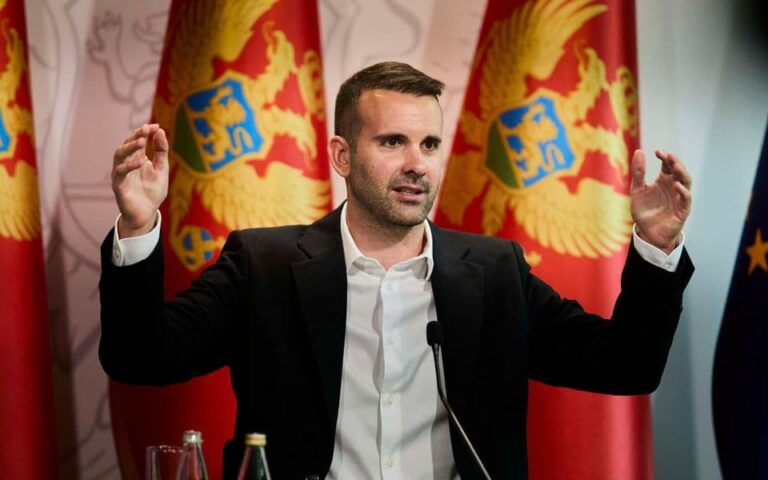 Spajić: Vala ste se dobro spremili sa tim ćevap-tjelesinama i rumenim obraščićima