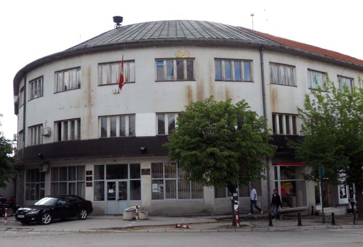 Na dnevnom redu trinaest tačaka