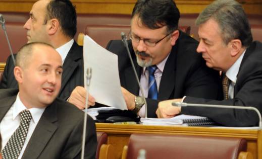 Zoran Gospić magistrirao na Ekonomskom fakultetu u Podgorici