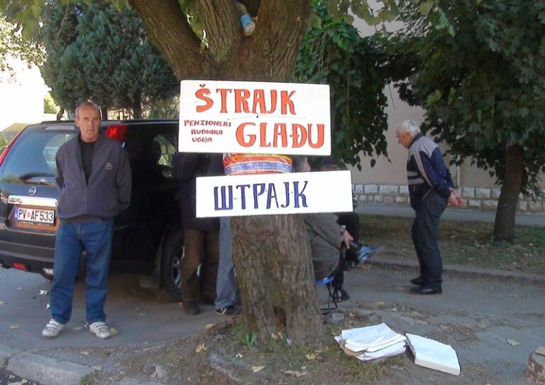 Bivši radnici Rudnika uglja štrajkuju treći dan glađu
