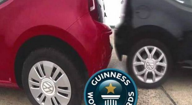 Nijemac srušio rekord za najtješnje bočno parkiranje