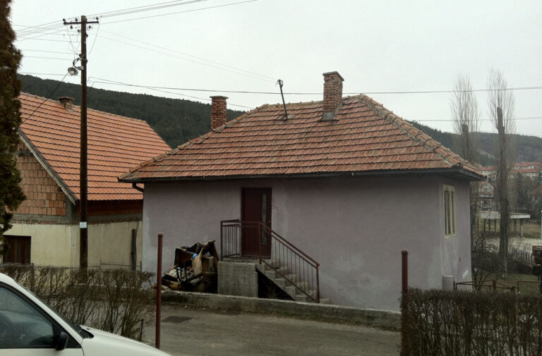 Požar u ulici Dušana Obradovića