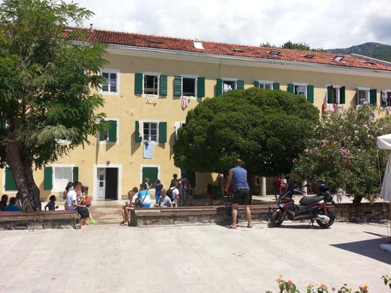 U posjeti djeci koja su na ljetovanju u Bečićima