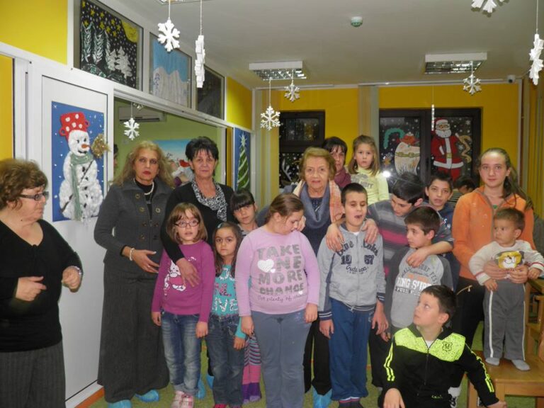 Pokloni i druženje sa drugarima iz „Zracka nade“