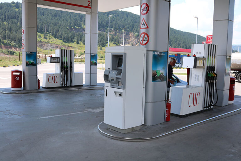 Prvi samouslužni aparat za točenje goriva na CMC benzinskoj pumpi