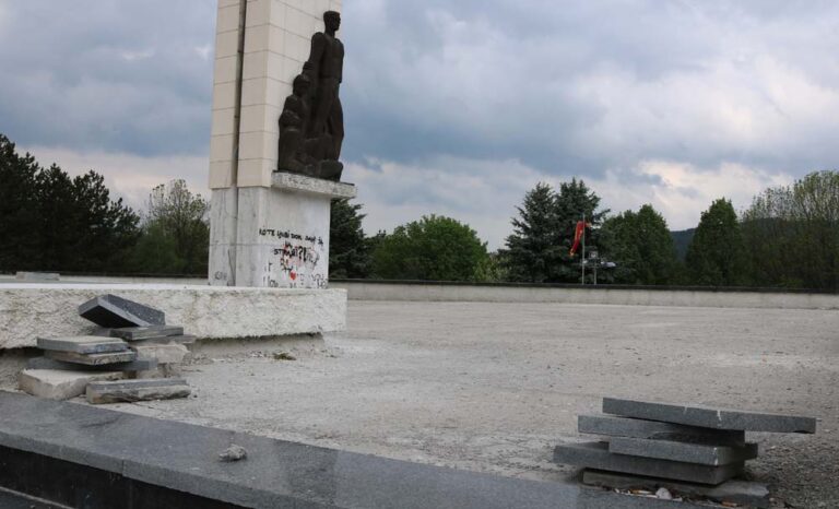 Spomenik na Stražici obnavljaju već pet godina