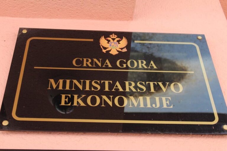Zahtjeve za odobrenje subvencija za isplatu zarada od danas mogu podnijeti i preduzetnici koji ne posjeduju digitalni sertifikat