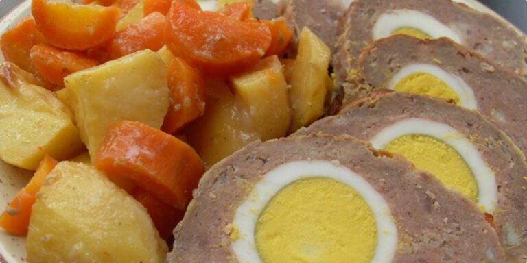 Predlog za nedeljni ručak – Rolat od mljevenog mesa s jajima