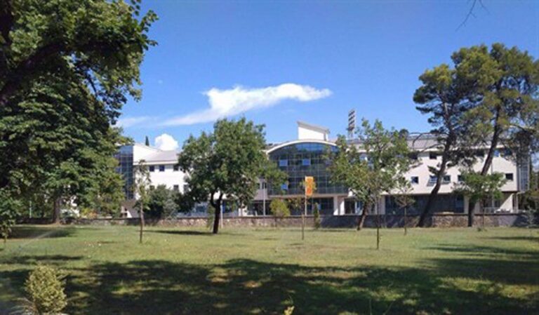 U toku konkursi za studentske kredite, stipendije i smještaj u domovima