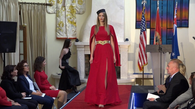Bona fide iz Pljevalja predstavila svoje modele u ambasadi SAD u Podgorici