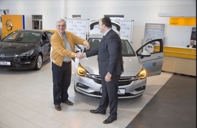 Uručena Opel Astra Faruku Rašinliću