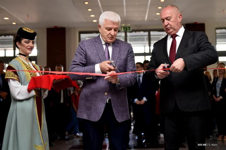 Premijer Marković u Pljevljima: Vrijeme koje smo čekali bilo opravdano, danas imamo trajnu vrijednost i za grad Pljevlja i za CG