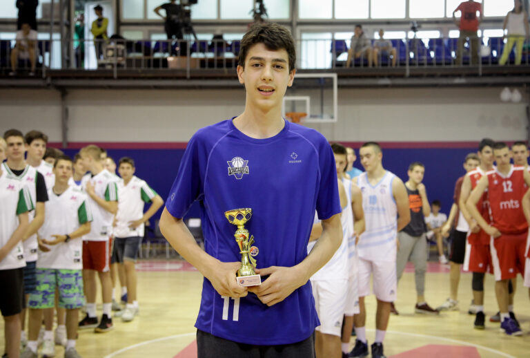 Andrija Grbović israsta u vrhunskog košarkaša