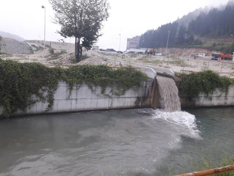 Rudnik uglja muti Ćehotinu i pored taložnika