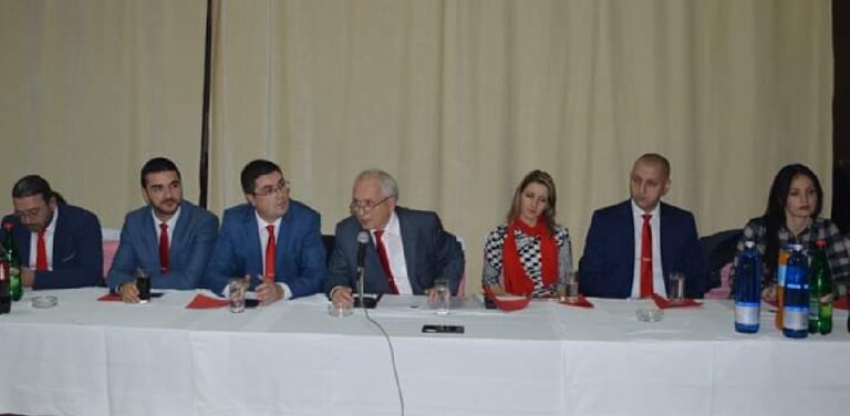 Demokrate – Očigledno da Mirko Đačić nije u stanju da podnese argumentovanu raspravu