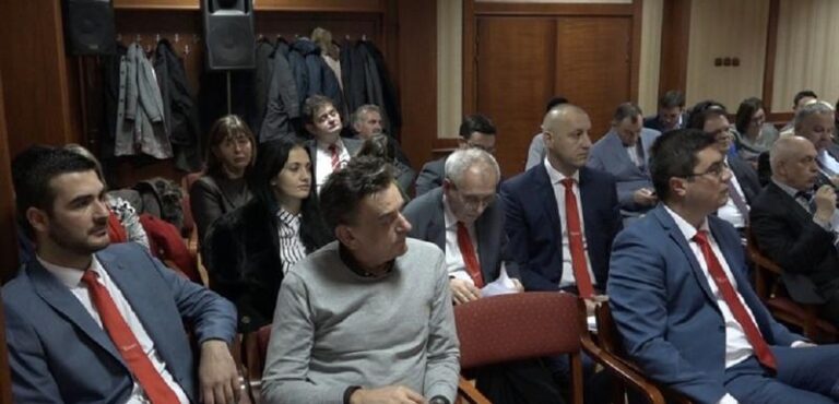 Pljevlja: Trećina odbornika ćuti za 150 eura mjesečno