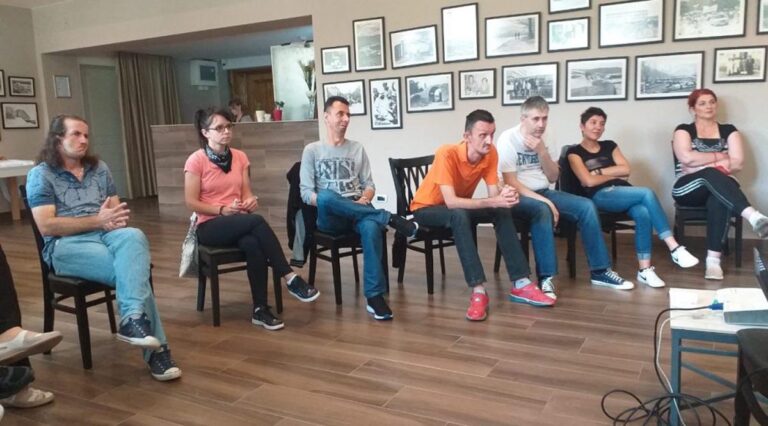 Osobe sa invaliditetom učile o aktivnom traženju posla