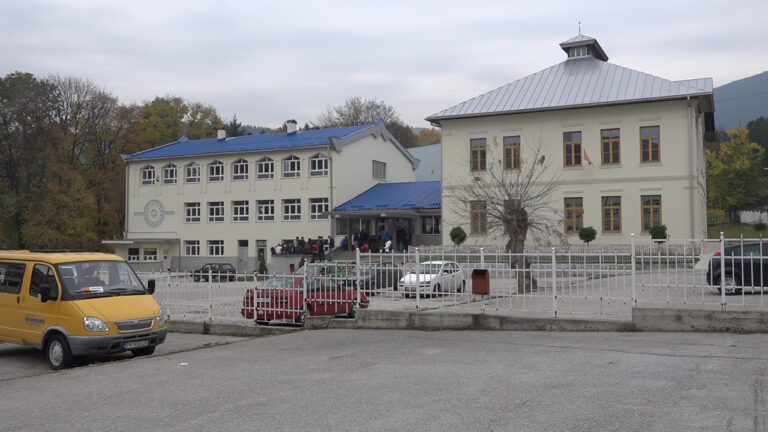 Objavljen konkurs za upis u srednje škole