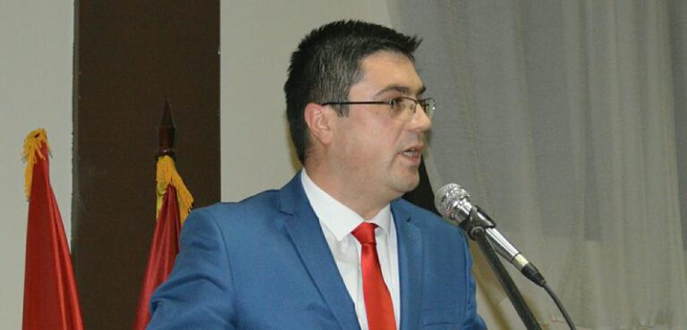 Rovčanin o Roćenu: Tako može govoriti samo neko kome je posao kriminal, a funkcija maska