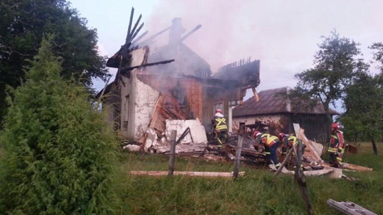 Požar na školskom objektu u Strahovom Dolu