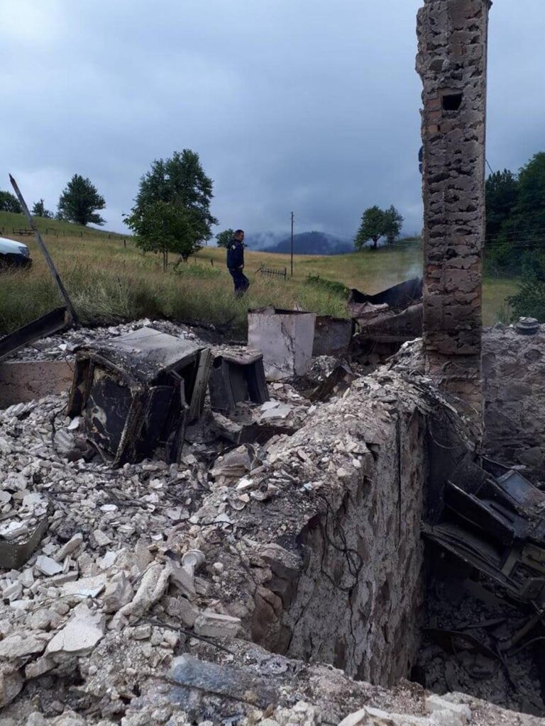 IZGORELA KUĆA U SELU PREMĆANI KOD PLJEVALJA