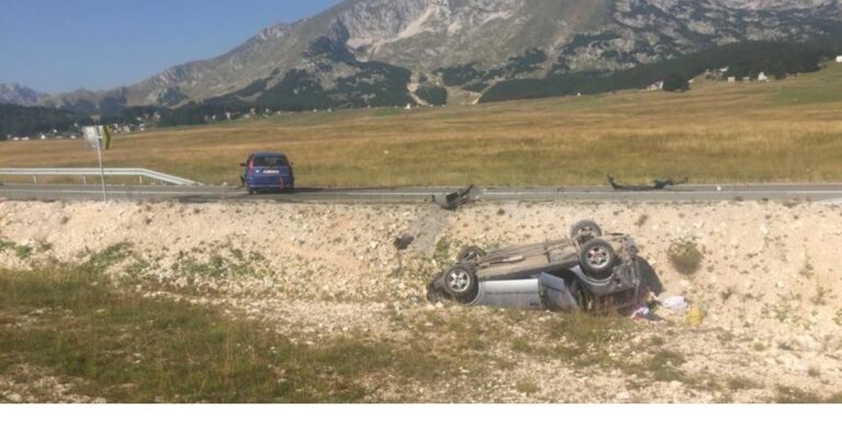 Težak udes na putu Žabljak – Šavnik, povrijeđeno pet osoba