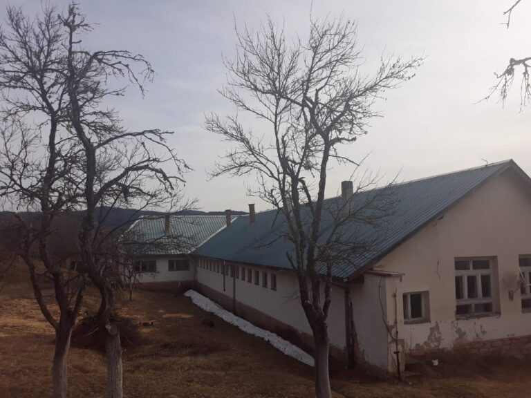U OŠ „BRATSTVO -JEDINSTVO” u BUKOVICI upisana tri đaka prvaka