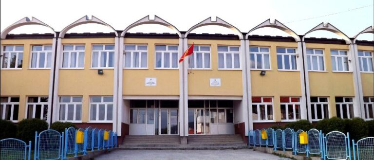 Učenici OŠ „Salko Aljković“ sjani iz informatike