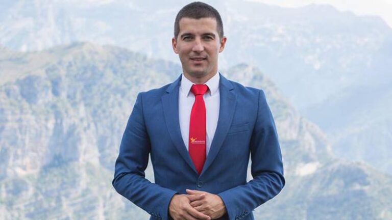 Bečić: „Dosta je krvi kroz istoriju, ako izgubimo mir onda nam ne treba ništa“