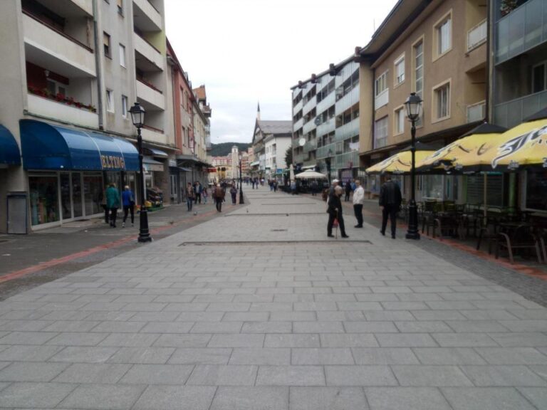 Pljevljaci odgovorni, poštovati socijalnu distancu i u parku i na trim stazi