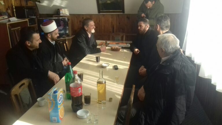 Posjeta članova Islamske zajednice Pljevlja crkvi Svete Petke