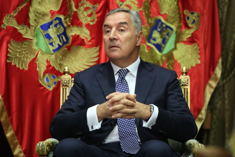 Đukanović – Država Crna Gora ne otima imovinu Srpskoj pravoslavnoj crkvi, jer je ta imovina zapravo vlasništvo države Crne Gore, koje je uzurpirano u periodu između 1986. i 2000