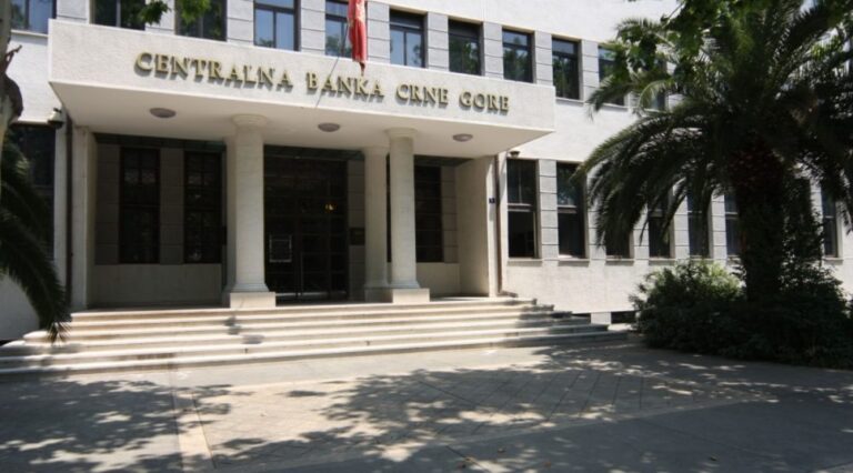 U Crnoj Gori 66 milionera, najbogatiji na računu ima 17,9 miliona eura