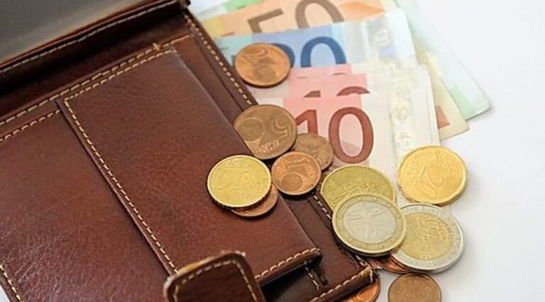 Prosječna zarada prošle godine iznosila 515 eura