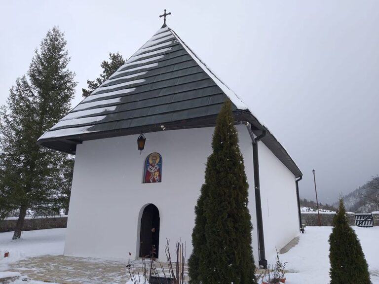 Из манастира Дубочице кренуће велика свенародна литија до цркве Свете Петке