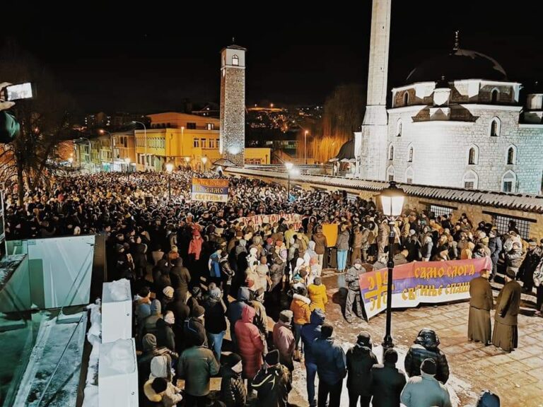 Osamnaesta litija okupila veliki broj pravoslavnih vjernika – FOTO/VIDEO