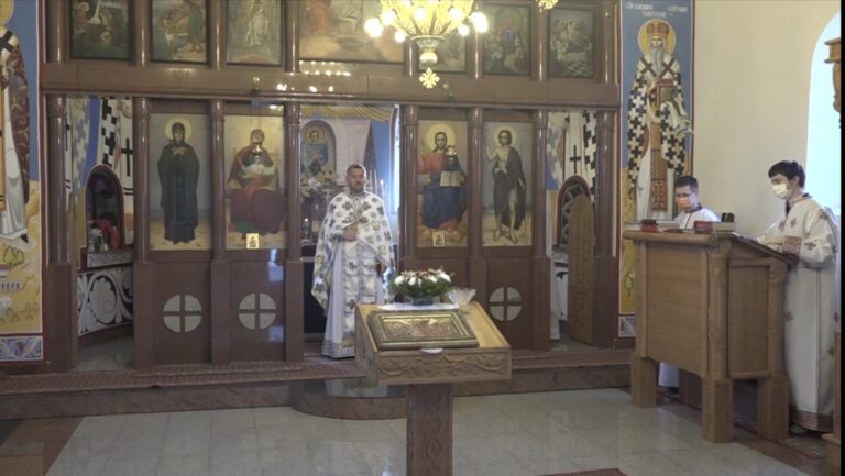 Vaskršnja liturgija u crkvi Svete Petke