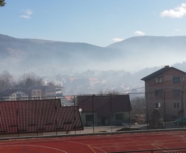 Nove mjere, zabrana izlaska od 22 do 5, ugostiteljski objekti rade do 18, trgovine do 20