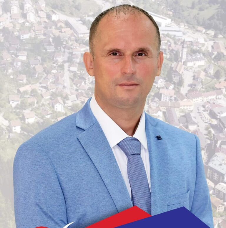 Miroslav Furtula iz SRS-a novi načelnik Čajniča, Karadžić izgubio