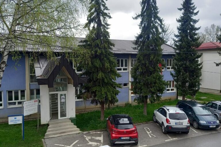 Opšta bolnica Pljevlja odgovorila na tvrdnje o nabavci OCT aparata: „Razlika u cijeni nije preplaćivanje“